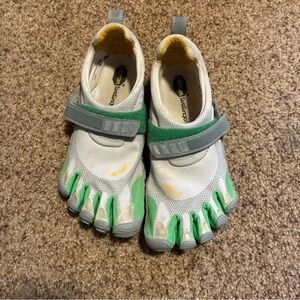 Vibram FiveFingers Green and White Water Shoes